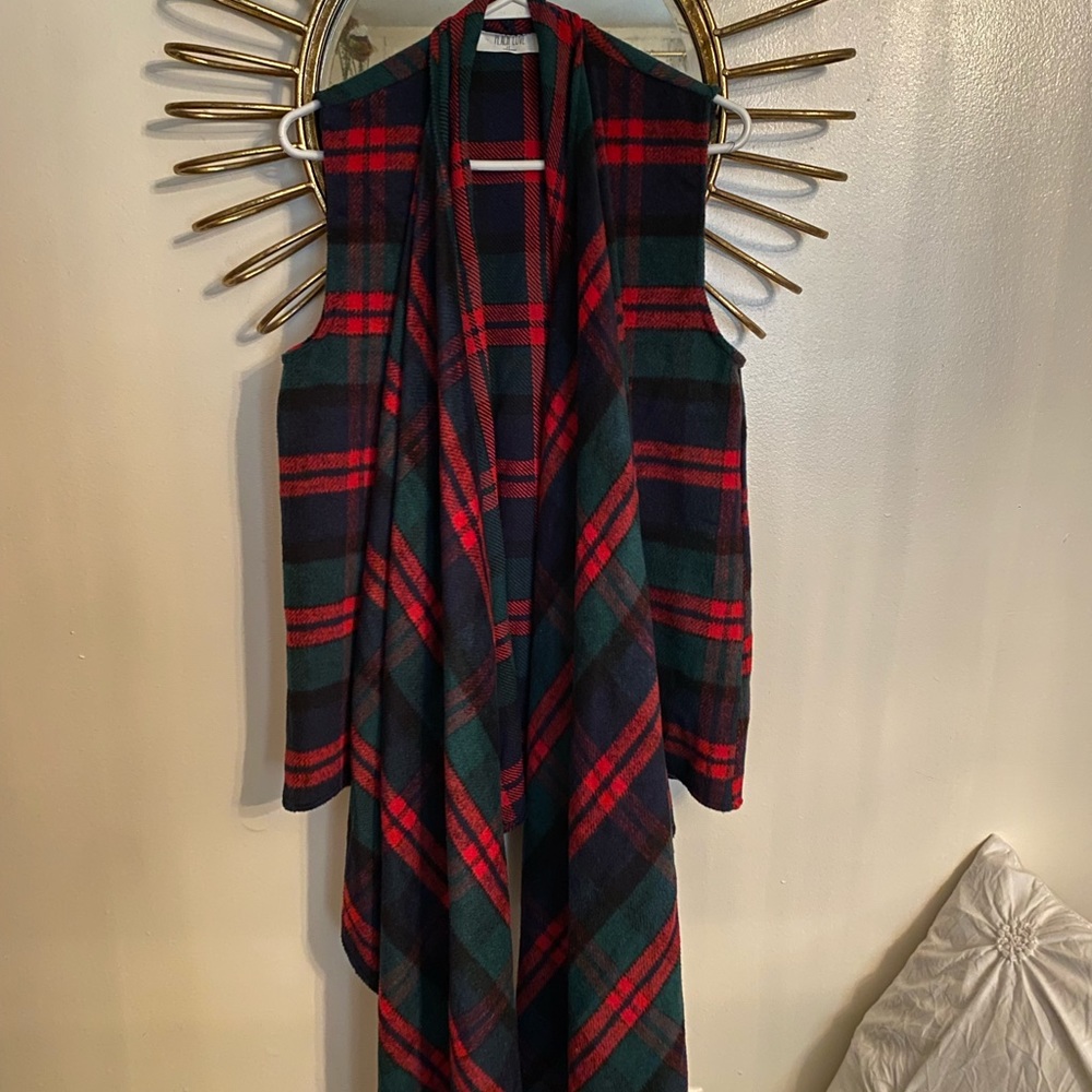 Plaid fleece vest/wrap